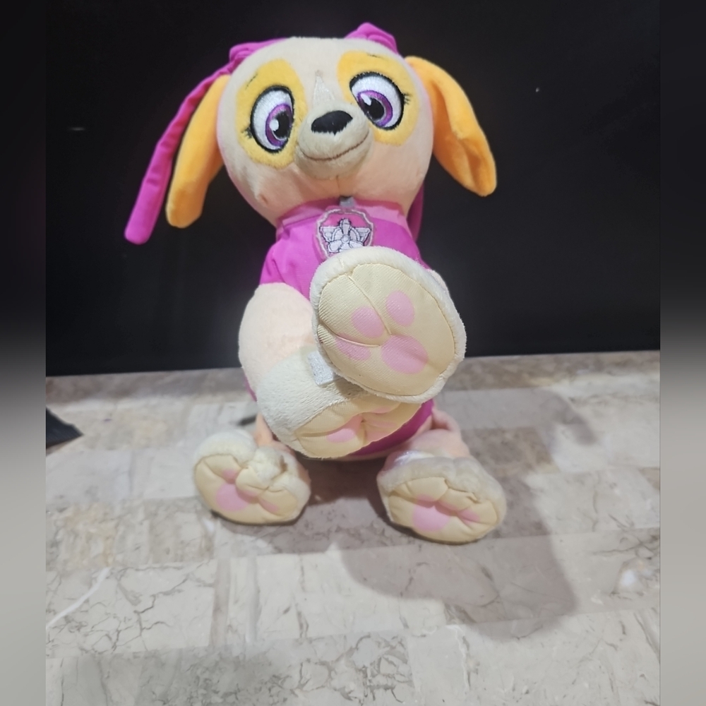 Nickelodeon Paw Patrol Skye The Cockapoo 10" Soft Plush w/ Sticky Pads on Paws
